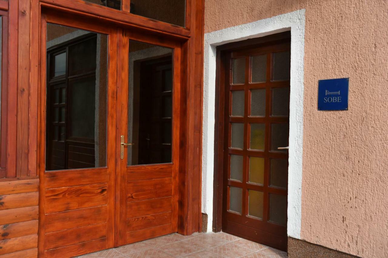 Bed and Breakfast Bistro Kristina Perusic Exterior foto